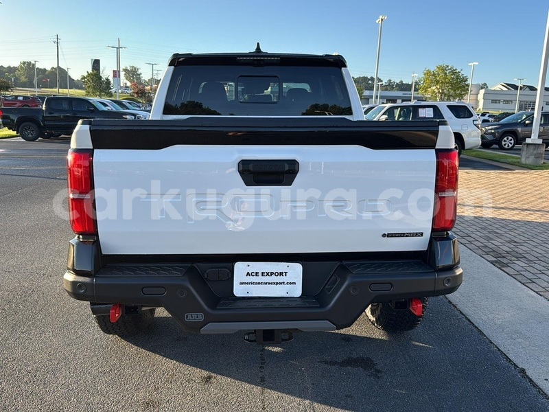 Big with watermark toyota tacoma burundi gitega 6396