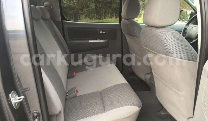 Big with watermark toyota hilux burundi gitega 6397