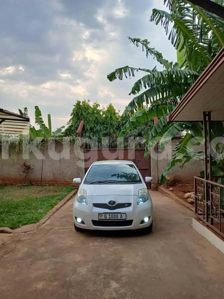 Big with watermark toyota vitz bujumbura bujumbura 6401
