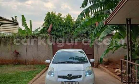 Buy Used Toyota Vitz Other Car in Bujumbura in Bujumbura Buy Used Toyota Vitz Other Car in Bujumbura in Bujumbura
