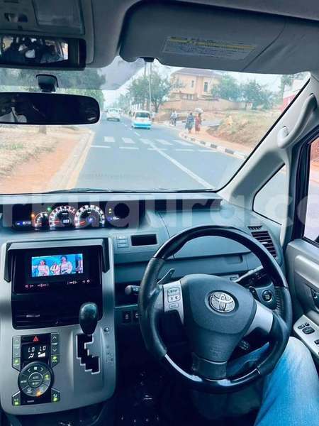 Big with watermark toyota noah bujumbura bujumbura 6406