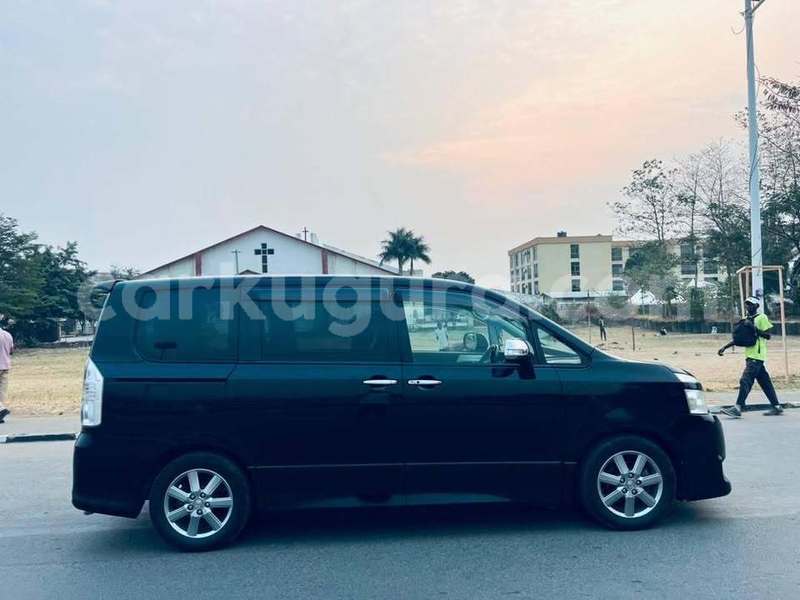 Big with watermark toyota noah bujumbura bujumbura 6406