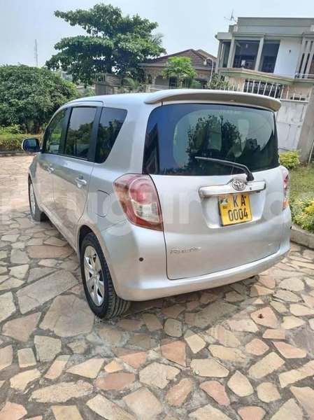 Big with watermark toyota sienta burundi gitega 6409