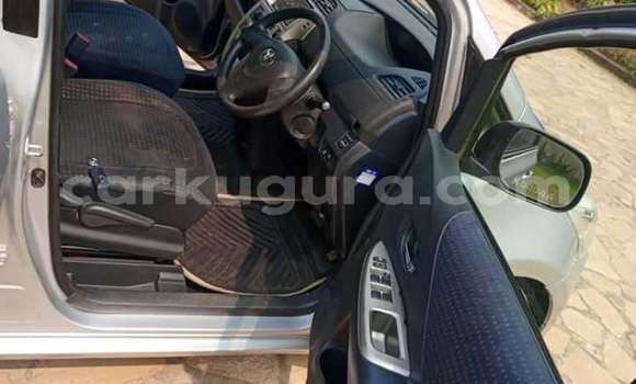 Acheter Occasion Voiture Toyota Sienta Blanc à Gitega, Burundi Acheter Occasion Voiture Toyota Sienta Blanc à Gitega, Burundi