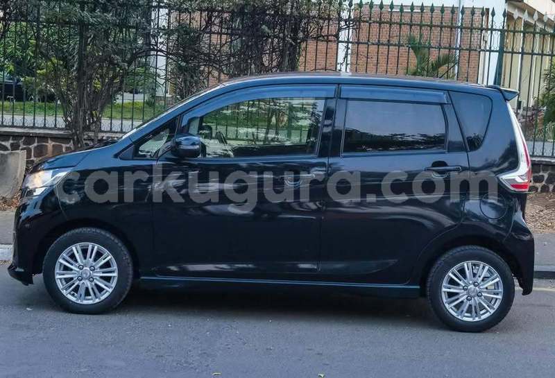 Big with watermark daihatsu applause burundi gitega 6410