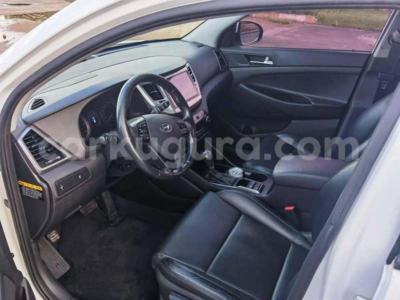 Big with watermark hyundai tucson burundi gitega 6417