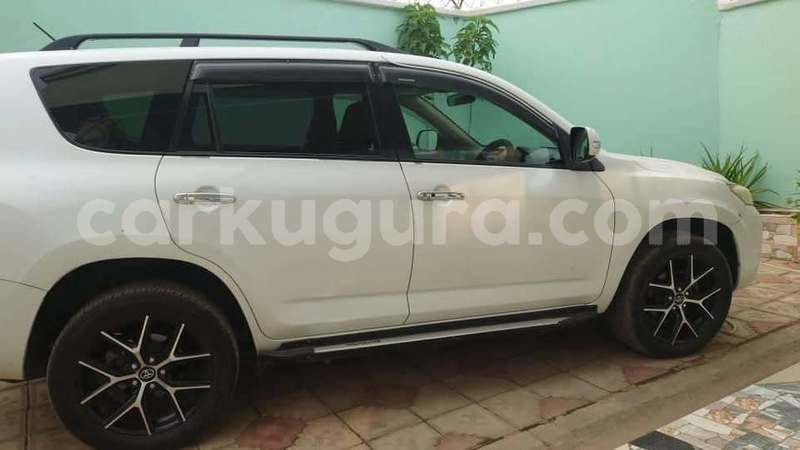 Big with watermark toyota vanguard burundi gitega 6418