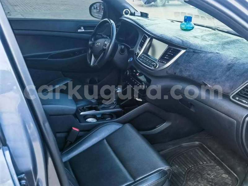 Big with watermark hyundai tucson burundi gitega 6419