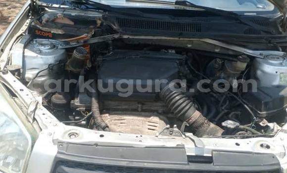 Acheter Occasion Voiture Toyota RAV4 Gris à Bujumbura, Bujumbura Acheter Occasion Voiture Toyota RAV4 Gris à Bujumbura, Bujumbura