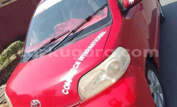 Acheter Occasion Voiture Toyota Porte Rouge à Bujumbura, Bujumbura Acheter Occasion Voiture Toyota Porte Rouge à Bujumbura, Bujumbura