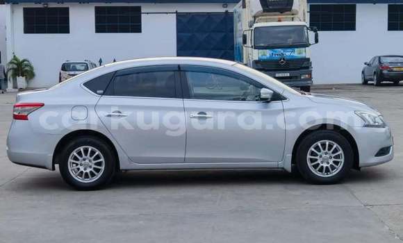 Acheter Occasion Voiture Nissan Sylphy Gris à Bujumbura, Bujumbura Acheter Occasion Voiture Nissan Sylphy Gris à Bujumbura, Bujumbura