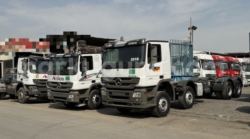 Big with watermark mercedes benz truck bujumbura import dubai 6445