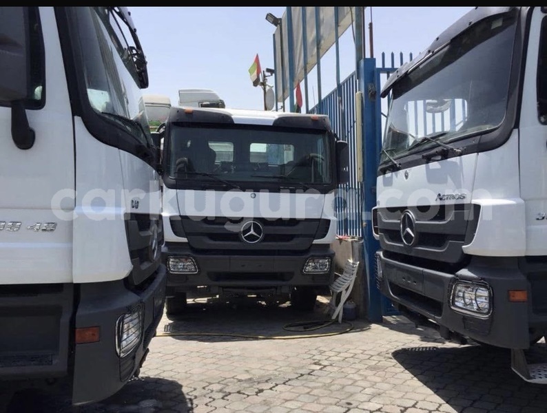 Big with watermark mercedes benz truck bujumbura import dubai 6445
