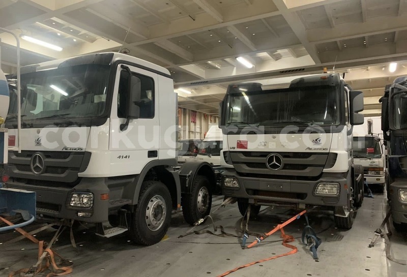 Big with watermark mercedes benz truck bujumbura import dubai 6445