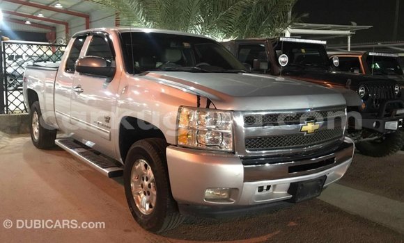 Nunua Imported Chevrolet Silverado Nyingine Gari ndani ya Import - Dubai nchini Bujumbura Nunua Imported Chevrolet Silverado Nyingine Gari ndani ya Import - Dubai nchini Bujumbura