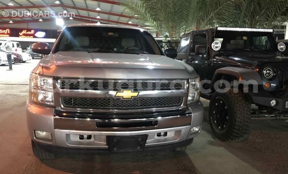 Nunua Imported Chevrolet Silverado Nyingine Gari ndani ya Import - Dubai nchini Bujumbura Nunua Imported Chevrolet Silverado Nyingine Gari ndani ya Import - Dubai nchini Bujumbura