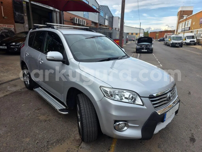 Big with watermark toyota rav4 burundi gitega 6460