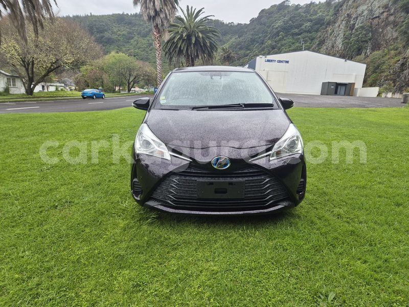 Big with watermark toyota vitz burundi gitega 6462
