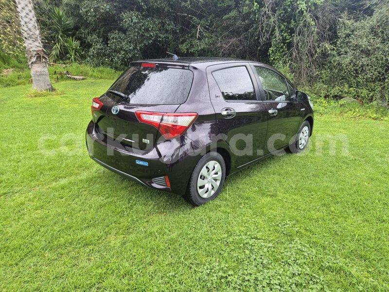 Big with watermark toyota vitz burundi gitega 6462