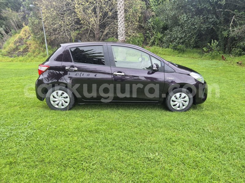 Big with watermark toyota vitz burundi gitega 6462