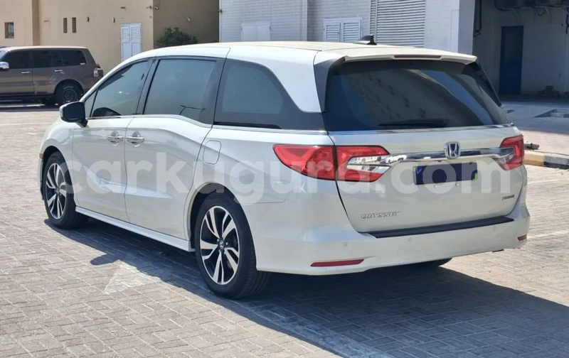 Big with watermark honda odyssey burundi gitega 6465