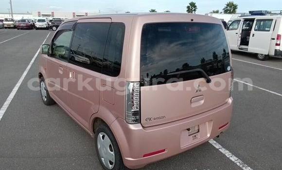 Acheter Import Voiture Mitsubishi Space Wagon Other à Bujumbura, Bujumbura Acheter Import Voiture Mitsubishi Space Wagon Other à Bujumbura, Bujumbura