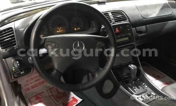 Nunua Imported Mercedes-Benz 190 (W201) Nyingine Gari ndani ya Import - Dubai nchini Bujumbura Nunua Imported Mercedes-Benz 190 (W201) Nyingine Gari ndani ya Import - Dubai nchini Bujumbura