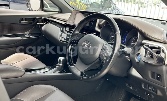 Buy Import Toyota C-HR White Car in Bujumbura in Bujumbura Buy Import Toyota C-HR White Car in Bujumbura in Bujumbura
