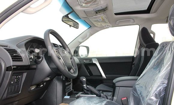 Buy Used Toyota Land Cruiser Prado White Car in Bujumbura in Bujumbura Buy Used Toyota Land Cruiser Prado White Car in Bujumbura in Bujumbura