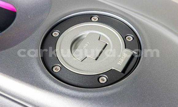 Acheter Occasion Moto Yamaha YZF Blanc à Bujumbura, Bujumbura Acheter Occasion Moto Yamaha YZF Blanc à Bujumbura, Bujumbura