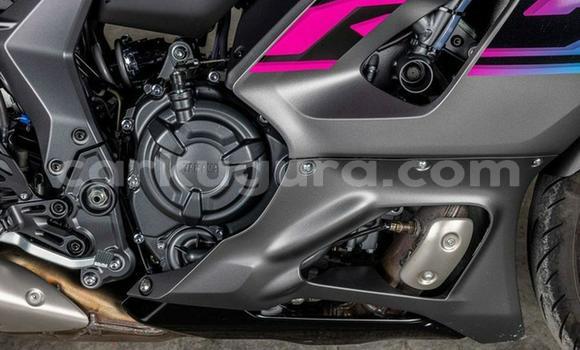 Acheter Occasion Moto Yamaha YZF Blanc à Bujumbura, Bujumbura Acheter Occasion Moto Yamaha YZF Blanc à Bujumbura, Bujumbura