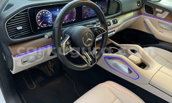 Buy Used Mercedes-Benz GLE White Car in Cibitoke in Cibitoke Buy Used Mercedes-Benz GLE White Car in Cibitoke in Cibitoke