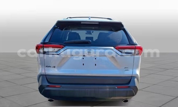 Buy Used Toyota RAV4 Silver Car in Bujumbura in Bujumbura Buy Used Toyota RAV4 Silver Car in Bujumbura in Bujumbura