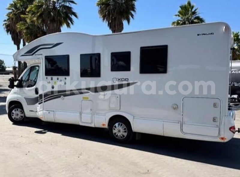 Big with watermark fiat 900t bujumbura bujumbura 6538