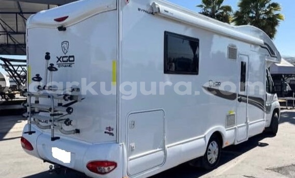 Buy Used Fiat 900T White Car in Bujumbura in Bujumbura Buy Used Fiat 900T White Car in Bujumbura in Bujumbura
