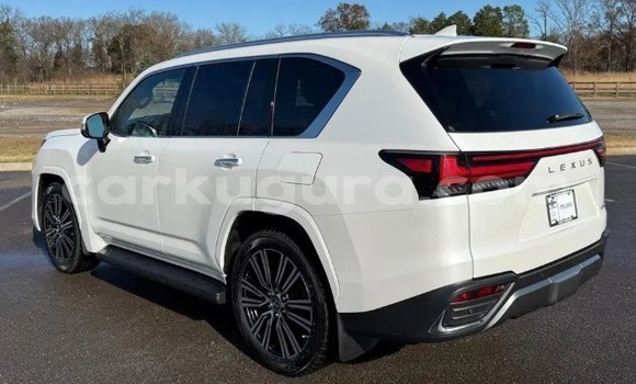 Acheter Occasion Voiture Lexus LX Noir à Kirundo, Kirundo Acheter Occasion Voiture Lexus LX Noir à Kirundo, Kirundo