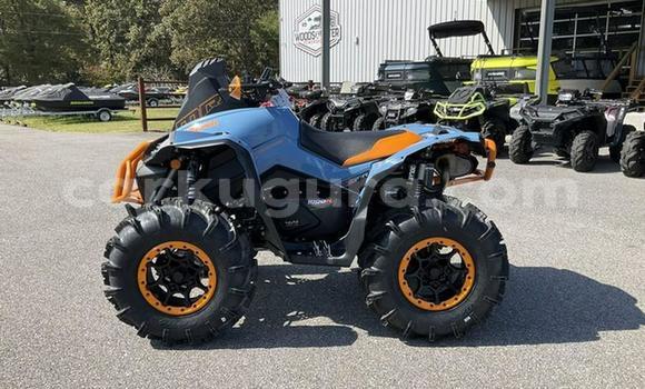 Nunua Mpya Yamaha TMAX Nyeusi Bike ndani ya Cibitoke nchini Cibitoke Nunua Mpya Yamaha TMAX Nyeusi Bike ndani ya Cibitoke nchini Cibitoke