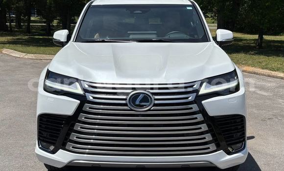 Buy Used Lexus LX White Car in Gitega in Burundi Buy Used Lexus LX White Car in Gitega in Burundi