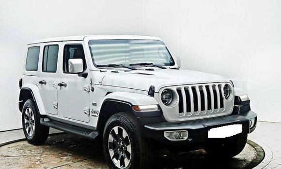 Acheter Occasion Voiture Jeep Wrangler Blanc à Bujumbura, Bujumbura