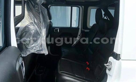 Buy Used Jeep Wrangler White Car in Bujumbura in Bujumbura Buy Used Jeep Wrangler White Car in Bujumbura in Bujumbura