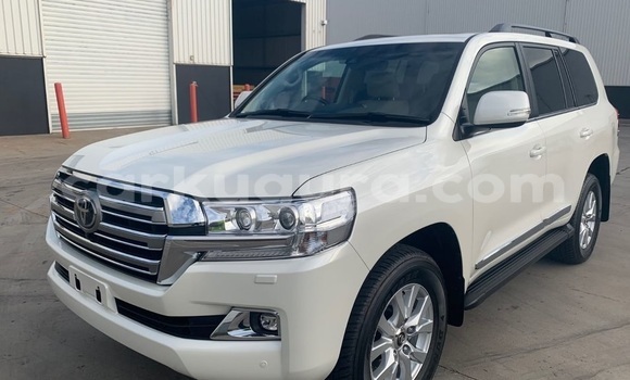 Acheter Occasion Voiture Toyota Land Cruiser Blanc à Bujumbura, Bujumbura
