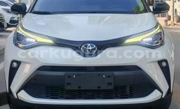 Nunua Ilio tumika Toyota C-HR Nyeupe Gari ndani ya Bujumbura nchini Bujumbura Nunua Ilio tumika Toyota C-HR Nyeupe Gari ndani ya Bujumbura nchini Bujumbura