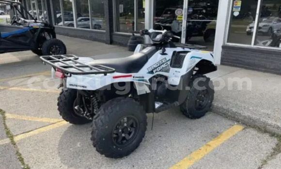Acheter Neuf Moto Kawasaki Brute Force Blanc à Makamba, Burundi Acheter Neuf Moto Kawasaki Brute Force Blanc à Makamba, Burundi