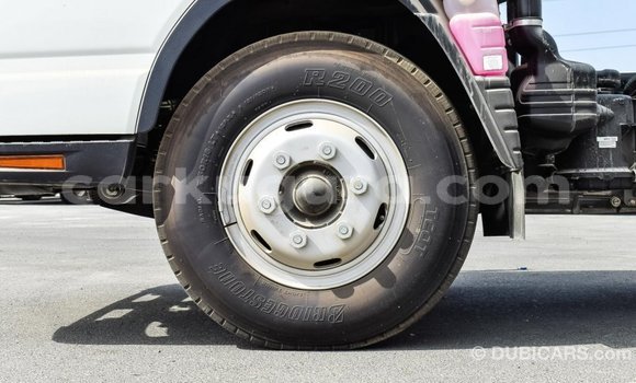 Acheter Import Utilitaire Mitsubishi L400 Blanc à Import - Dubai, Bujumbura Acheter Import Utilitaire Mitsubishi L400 Blanc à Import - Dubai, Bujumbura