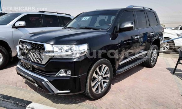 Nunua Imported Toyota Land Cruiser Nyeusi Gari ndani ya Import - Dubai nchini Bujumbura Nunua Imported Toyota Land Cruiser Nyeusi Gari ndani ya Import - Dubai nchini Bujumbura