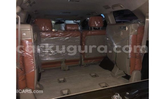 Acheter Import Voiture Toyota Land Cruiser Noir à Import - Dubai, Bujumbura Acheter Import Voiture Toyota Land Cruiser Noir à Import - Dubai, Bujumbura