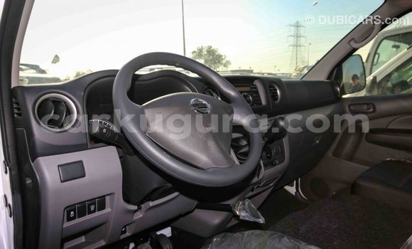 Buy Import Nissan Evalia White Truck in Import - Dubai in Bujumbura Buy Import Nissan Evalia White Truck in Import - Dubai in Bujumbura