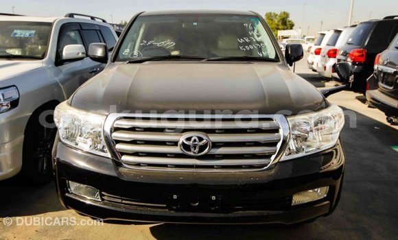Acheter Import Voiture Toyota Land Cruiser Noir à Import - Dubai, Bujumbura Acheter Import Voiture Toyota Land Cruiser Noir à Import - Dubai, Bujumbura