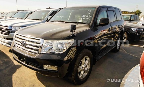 Acheter Import Voiture Toyota Land Cruiser Noir à Import - Dubai, Bujumbura Acheter Import Voiture Toyota Land Cruiser Noir à Import - Dubai, Bujumbura