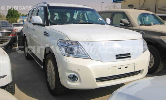 Acheter Import Voiture Nissan Patrol Blanc à Import - Dubai, Bujumbura Acheter Import Voiture Nissan Patrol Blanc à Import - Dubai, Bujumbura